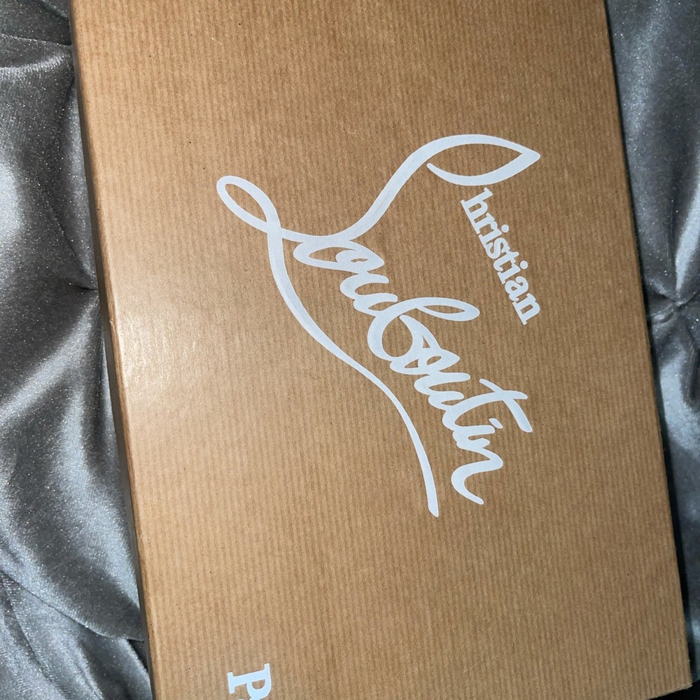 Anjalina 100 veau velours Christian Louboutin